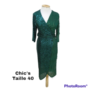 Robe soirée *verte *taille 40 *taille plus grand avec une ceinture a la taille ajustable